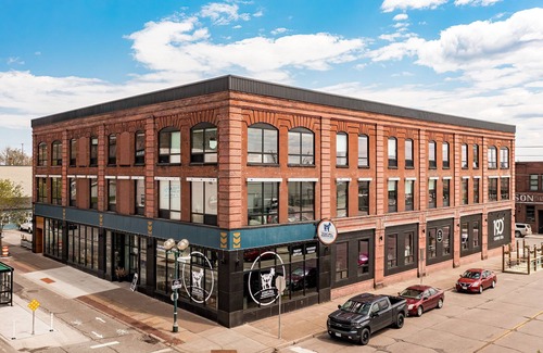 Duluth Apartment | Modern Apt w/Gym, Elevator, Coffee Shop | 316
