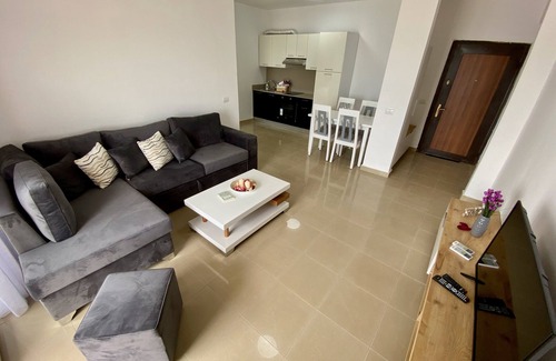 Durres Apartment | Modern apt with full sea view and balcony