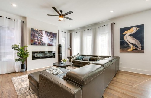 Old Fourth Ward House | Modern Atlanta Home with Balcony 2 Mi to Downtown!