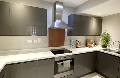 Southend-on-Sea Apartment | Modern Beach Apartment