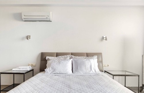 Ilica Apartment | Modern Beach Condo with magnificent Aegean sea view