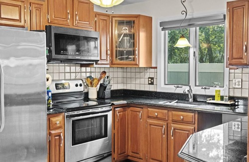 West Haven House | Modern Beach Home - Waterview, close to restaurants, universities and hospitals