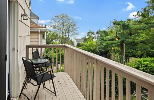 West Haven House | Modern Beach Home - Waterview, close to restaurants, universities and hospitals