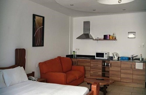 Bamburi Apartment | Modern Beach Studio Apartment with Air-conditioned and a Balcony