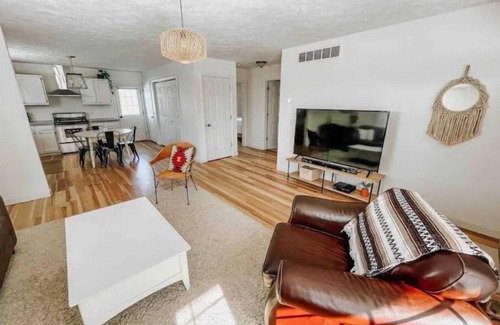 Nazareth House | Modern Boho w/Hot Tub near Hospitals & Downtown