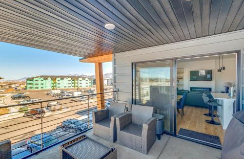 Bozeman Apartment | Modern Bozeman Condo with Balcony and Mountain Views!