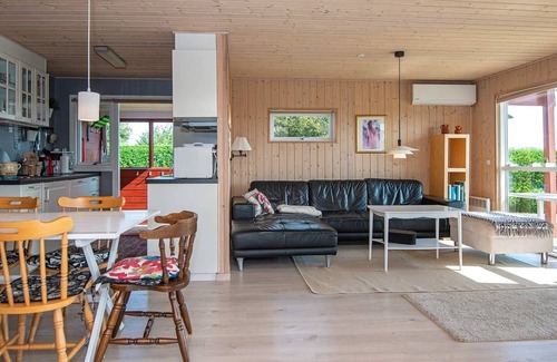 Hejlsminde Strand House | Modern Cabin by the Beach - By Traum Ferienwohnungen