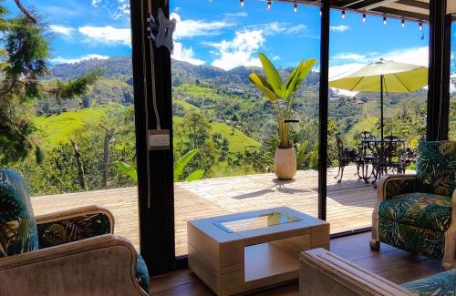 Jerico Ski Chalet | Modern Cabin in the Mountains of Jerico