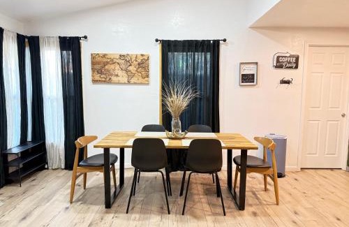 Three Rivers House | Modern Cabin, Near Snow Park, 3.5 Miles to SNP!