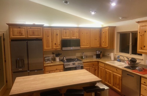 Carnelian Bay House | Modern Cabin/Walk To Lake Tahoe/Access To All Tahoe Resorts
