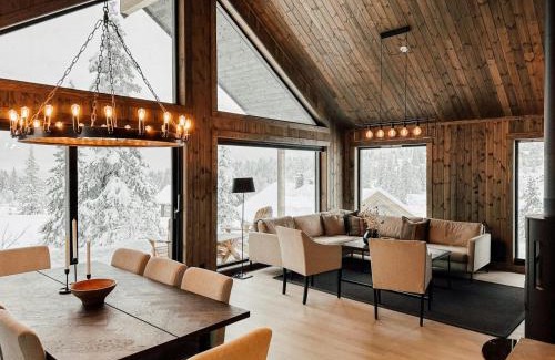 Gol Municipality House | Modern Cabin With Mountain View By Syningtoppen