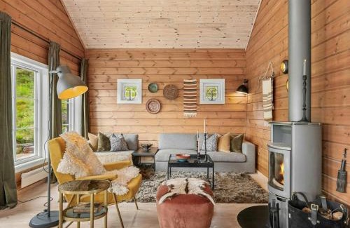 Tjørhom House | Modern Cabin With Panoramic Views In Solheimsdalen