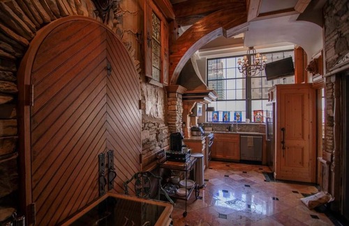 Downtown St. Louis Apartment | Modern Castle in Downtown St.Louis