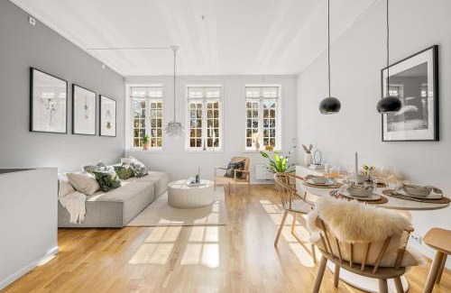 Stavanger Apartment | Modern & central 2 bedroom apartment with parking