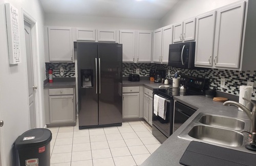 Mission Park House | Modern Centrally Located Heated Pool Home- Near Disney