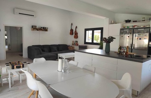 Sa Font Seca Ski Chalet | Modern chalet with amazing garden and pool for a perfect stay in Mallorca