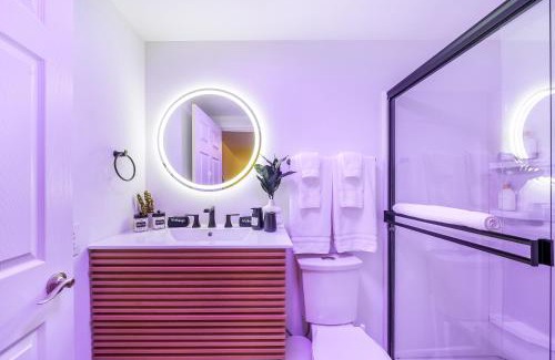 Southeast Omaha House | Modern Chic Retreat Luxe Comfort and Style