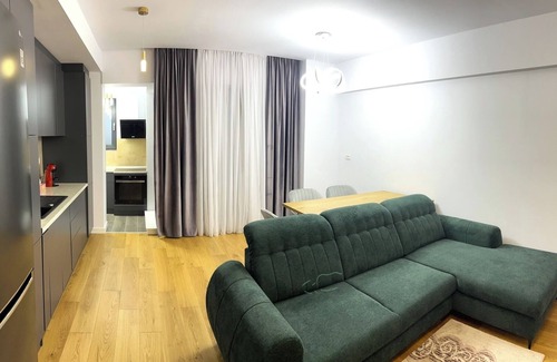 Sector 1 Apartment | Modern City Home w. A/C