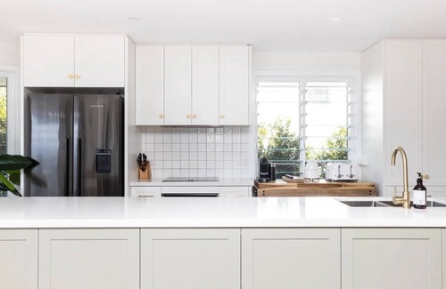 Kingscliff Apartment | Modern coastal charm in Kingscliff!
