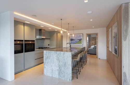 Bantham House | Modern coastal retreat