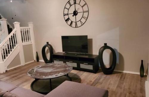 Harrisburg - Hershey House | ☆ Modern Coed Dorm in Harrisburg ☆