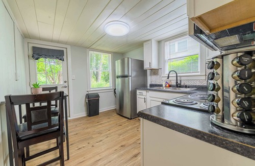 Columbus House | Modern Comfort | 1BR Cozy Retreat | Columbus GA