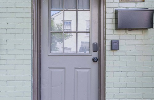 Columbus House | Modern Comfort | 1BR Cozy Retreat | Columbus GA