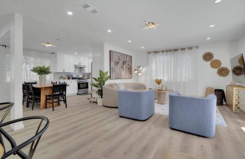 Concord House | Modern Comfort: Concord Edition