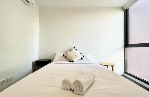 Hurstville Apartment | Modern Comfort Hurstville 1BR Wifi Train Business