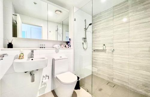 Hurstville Apartment | Modern Comfort Hurstville 1BR Wifi Train Business
