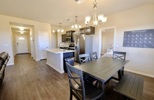 Altus House | Modern Comfort Near Altus AFB
