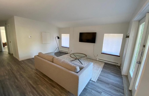 Saint-Sauveur-des-Monts Apartment | Modern Condo in the Heart of the Village