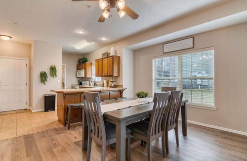 Branson West Apartment | Modern Condo in StoneBridge Resort!