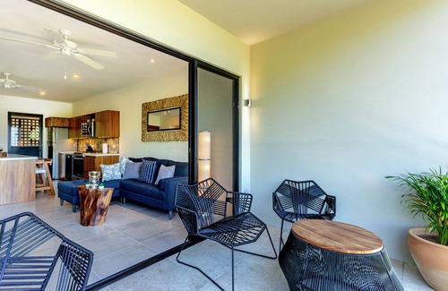 P Chahue Condo | Modern condo w/private terrace and plunge pool