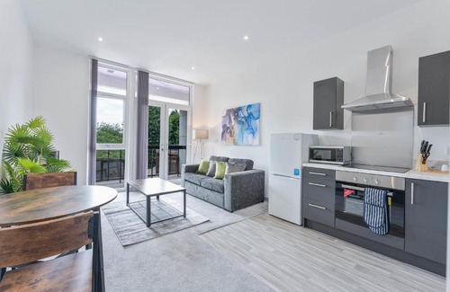 Brierley Hill Apartment | Modern & Cosy 1 Bedroom Apartment, Dudley
