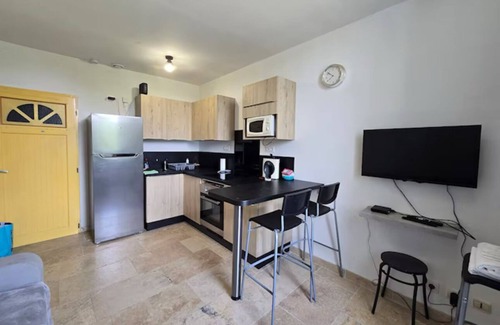 Carces Apartment | Modern & Cosy cocoon in the heart of Carces