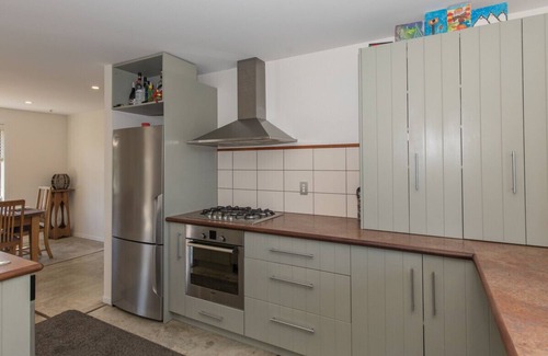 Albert Town Cottage | Modern Cottage Charm - Albert Town near Wanaka