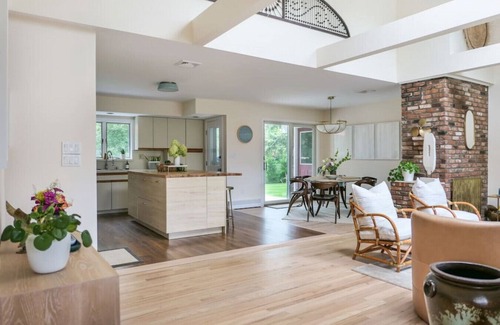 Brookhaven House | Modern Cottage in Bellport with Pool
