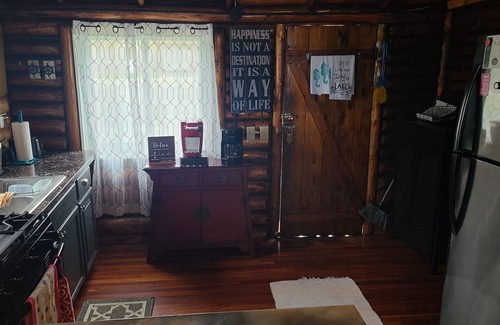 Paradise Cottage | Modern Cottage with Amazing view of Lake Superior