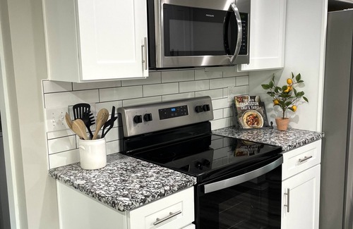 Duncan House | Modern Cozy Home located between Greenville & Spartanburg