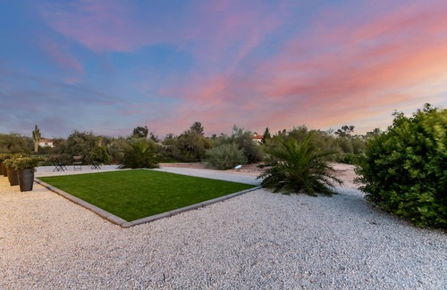 Pinnacle Peak House | Modern Desert Oasis + Scottsdale/Carefree/Cave Creek (No Smoking)