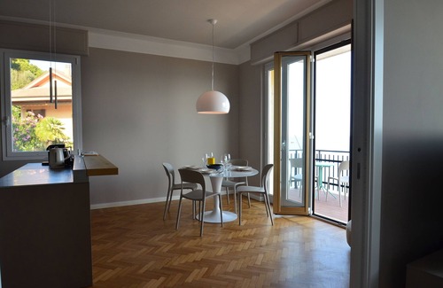 Imperia Apartment | Modern design apartment directly on the beach with frontal sea view and dream ba