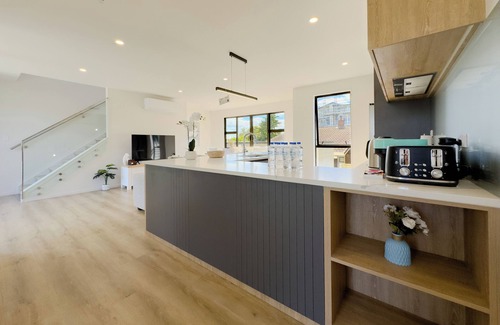 Forrest Hill House | Modern Design Brand New House in Forrest Hill