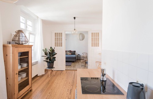 Weimar Condo | Modern design im klassischen Altbau
