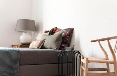 Weimar Apartment | Modern design im klassischem Altbau
