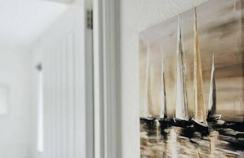 Cheetham Hill House | Modern Double room in a shared house