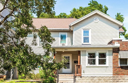 Bloomington Apartment | Modern Downtown Bloomington Pad!