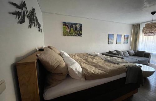 Bad Toelz Apartment | Modern eingerichtete Ferienwohnung Traumtagerl ruhig, zentral, ideal für Familien & Paare