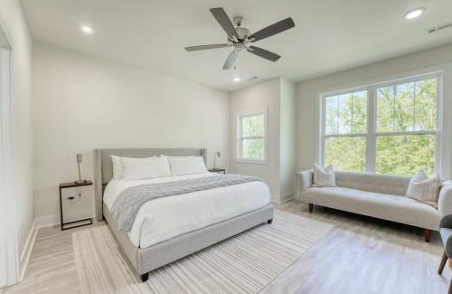 Bella Vista Apartment | Modern Escape - Bella Vista Trails & Comfort