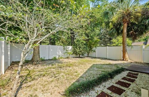 Northeast Pensacola House | Modern Escape near Airport/Hospital/Beach